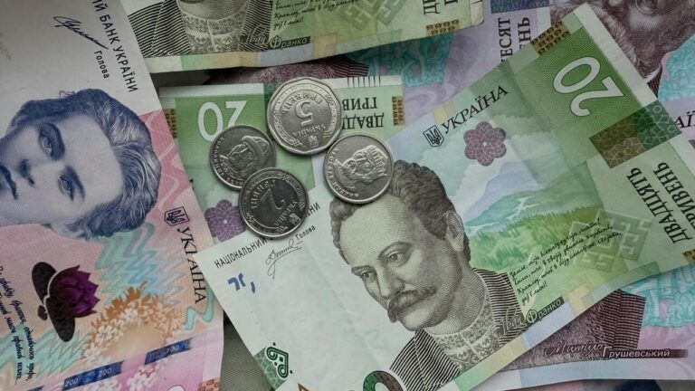 фінансування соціальних виплат у травні