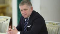 Роберт Фіцо
