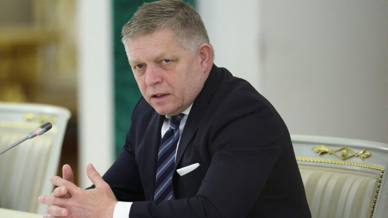 Роберт Фіцо
