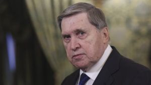 Юрій Ушаков