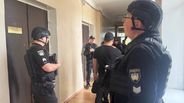 Стрілянина у Світловодській міській раді на Кіровоградщині