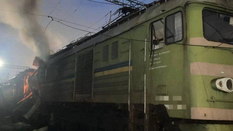 Укрзалізниця, атака 13 травня