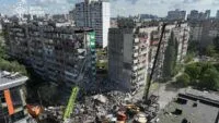 частково зруйнована дев’ятиповерхівка у Києві 14 травня 2026 року