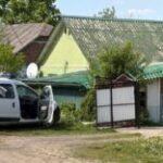 На Хмельнитчине мужчина напал на полицейских: есть погибший и раненый