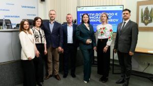 програма Рух вперед для жінок-підприємниць, ветеранів та ВПО