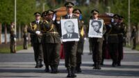 Голову ОУН Мельника та його дружину перепоховали на НВМК