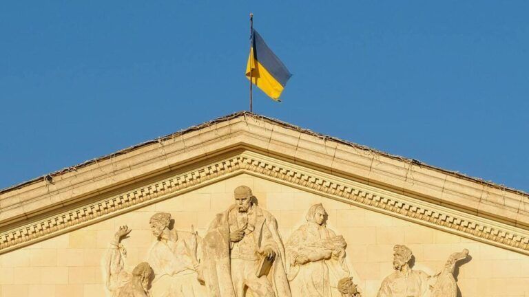 хто має право стати мером міста