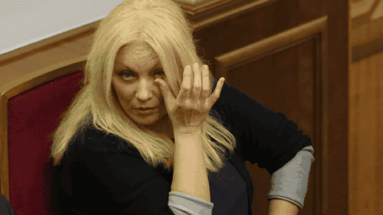 Таїсія Повалій