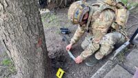 В Белой Церкви мужчина бросил гранату на территорию ТЦК
