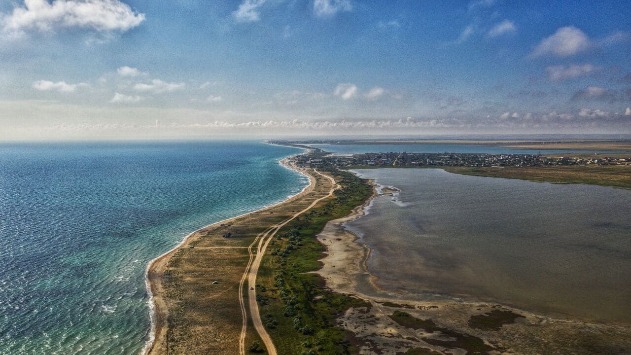 Кінбурнська коса на карті: природна зона між морем