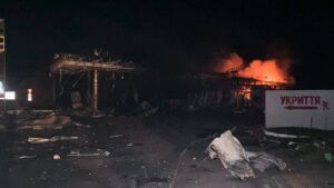 АЗС у Тростянці знищені внаслідок масованої атаки 17 червня – мер Атака на АЗС у Тростянці 17 червня 2026: наслідки