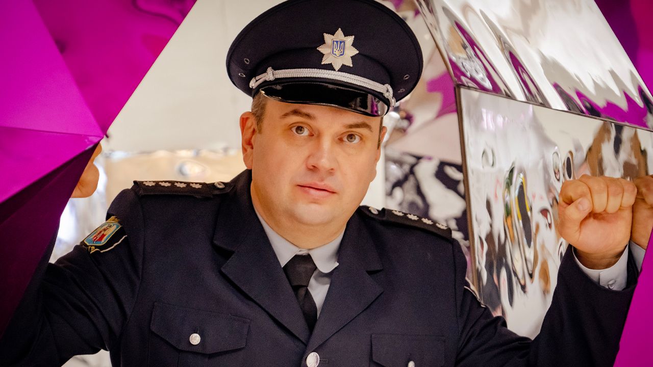 Прем’єра ДВРЗ проти шпигуна