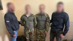 Хотіли підірвати генератор біля КПІ: у Києві затримали агентів ФСБ, які планували втечу до РФ