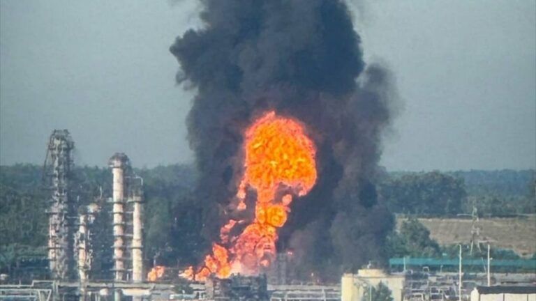 ЗСУ уразили НПЗ у Кстово, залізничний міст та інші військові об'єкти РФ