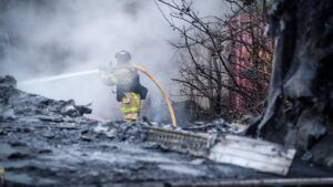 Атака на Одесу 8 липня: місто у жалобі за чотирма загиблими після удару РФ День жалоби в Одесі 9 липня: місто вшановує чотирьох загиблих через ракетний удар РФ
