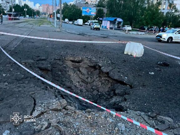 Росія атакувала Київ ракетою зі шрапнеллю: що відомо