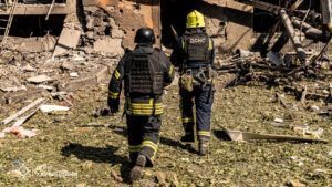 Вибухи у Харкові: РФ атакувала місто КАБом та дронами, є постраждалі Удар по Харкову 15 липня