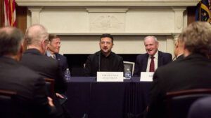 Сенаторы США прокомментировали законопроект о санкциях против РФ после встречи с Зеленским