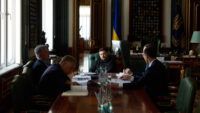 Украина планирует открыть два кластера на переговорах с ЕС в этом году — Зеленский