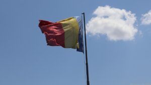 У Румунії впав ще один дрон, спалахнула пожежа: що відомо