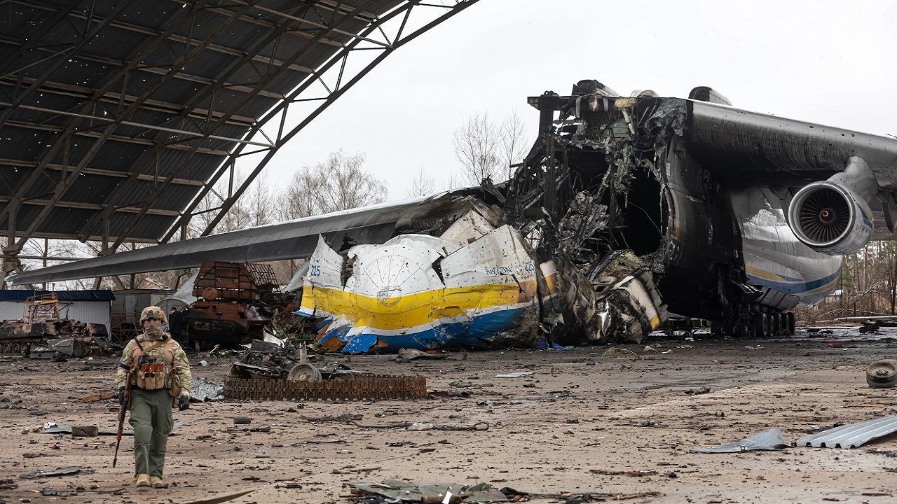 35 лет независимости Украины: как государство менялось и боролось за свободу Фото 32 літак Мрія в Гостомелі
