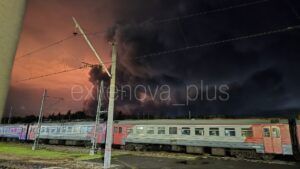 Пожежа в Санкт-Петербурзі: горить склад біля мережі Ozon Description