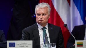 Президент Литви назвав імовірну мету візиту глави ЦРУ до Москви Литву завчасно поінформували про візит директора ЦРУ до Москви — Науседа