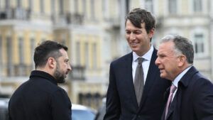 Представители Трампа Виткофф и Кушнер прибыли в Киев после переговоров в РФ