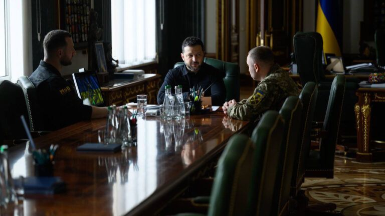 Украина испытывает новые перехватчики против реактивных дронов РФ — Зеленский