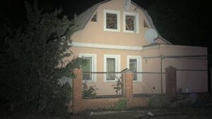 РФ вдарила по Ізюму з РСЗВ та авіабомбами: серед 13 постраждалих – четверо дітей Атака на Ізюм 14-15 вересня 2026