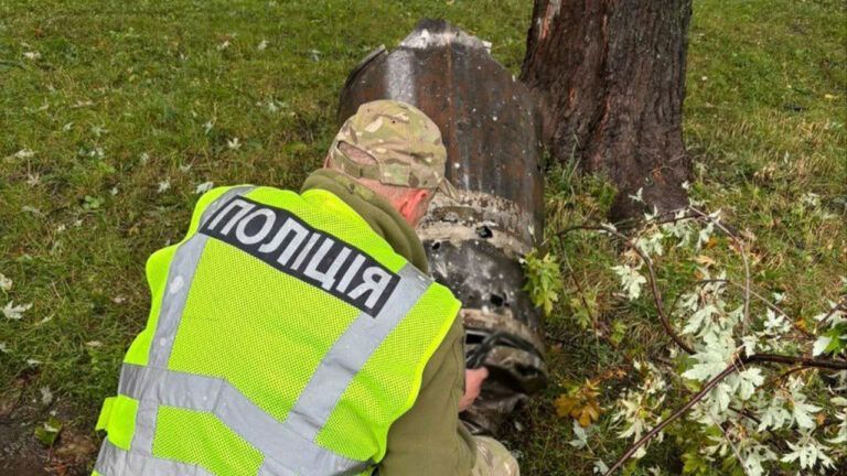 Атака на Киев: в Дарницком районе обезвредили боевую часть баллистической ракеты 24 сентября 2026 года