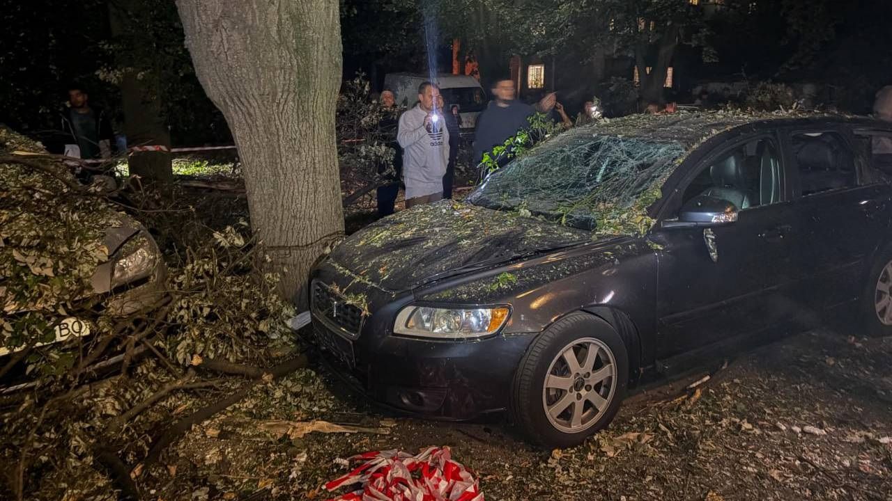 Атака на Київ 26 вересня: пошкоджено п’ятиповерхівку, постраждала жінка