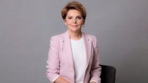 Олена Фроляк
