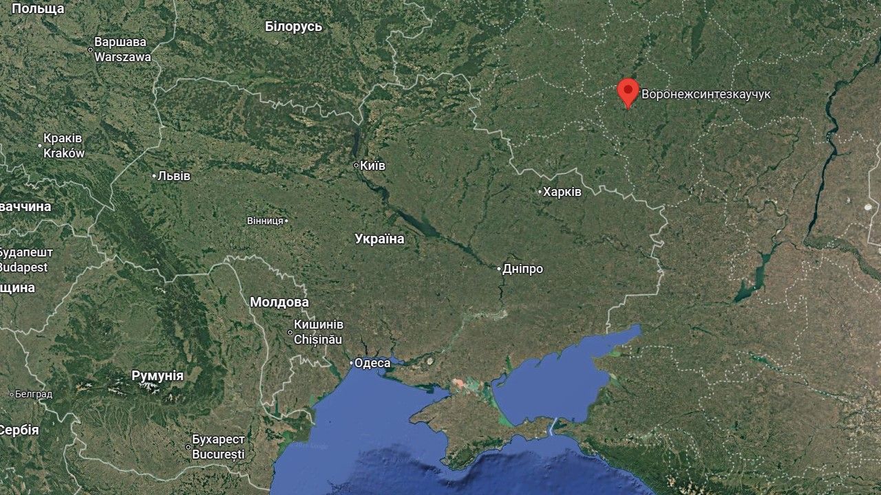Дрони FP-1 уразили завод Воронежсинтезкаучук у РФ: які наслідки Фото 1 Сили оборони уразили дронами FP-1 завод Воронежсинтезкаучук у РФ Фото 1
