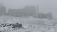 У Карпатах випав сніг та вдарив мороз: застереження ДСНС та прогноз погоди