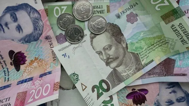 зарплата поліцейського