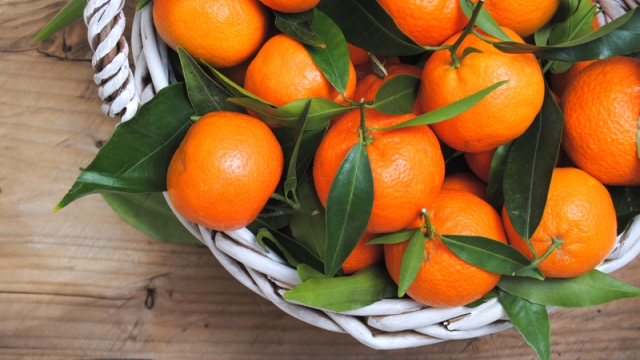 Какая польза мандарин и сколько можно съедать в день