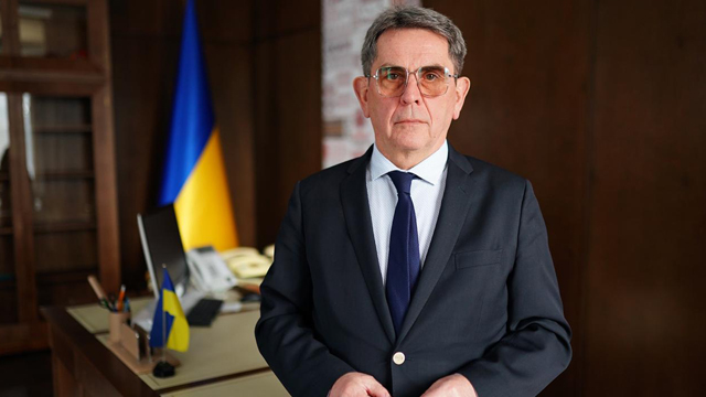 Підрахуйте, скільки потрібно грошей на живих, а не на трупів – Ємець про закупівлі тестів на Covid-19