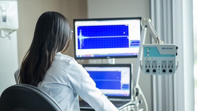 Ризик важкого перебігу Covid-19 збільшується у людей з ожирінням