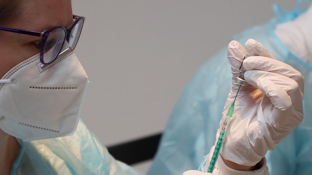 У МОЗ оголосили дати старту вакцинації другою дозою CoviShield і CoronaVac