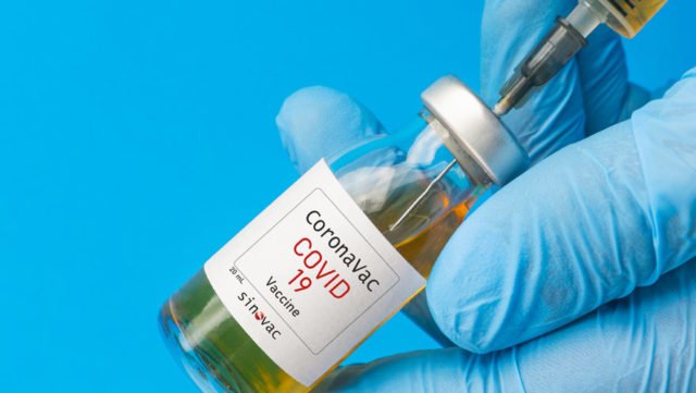 CoronaVac (вакцина от коронавируса) — эффективность и побочные эффекты