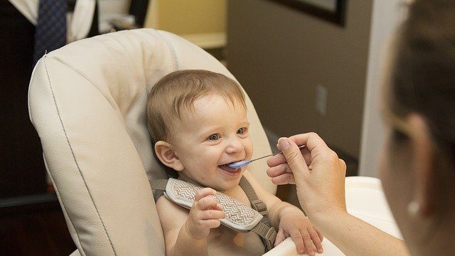 Рекомендации по кормлению малышей от 0 до 3 лет