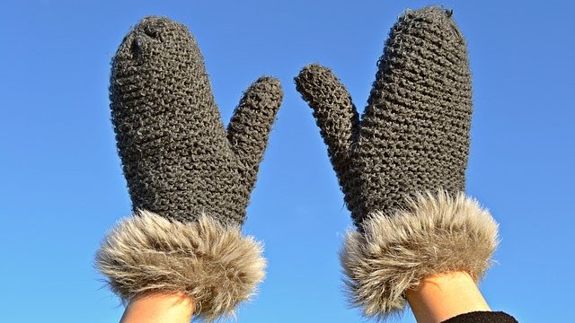 Трескается кожа рук на морозе: что делать руки
