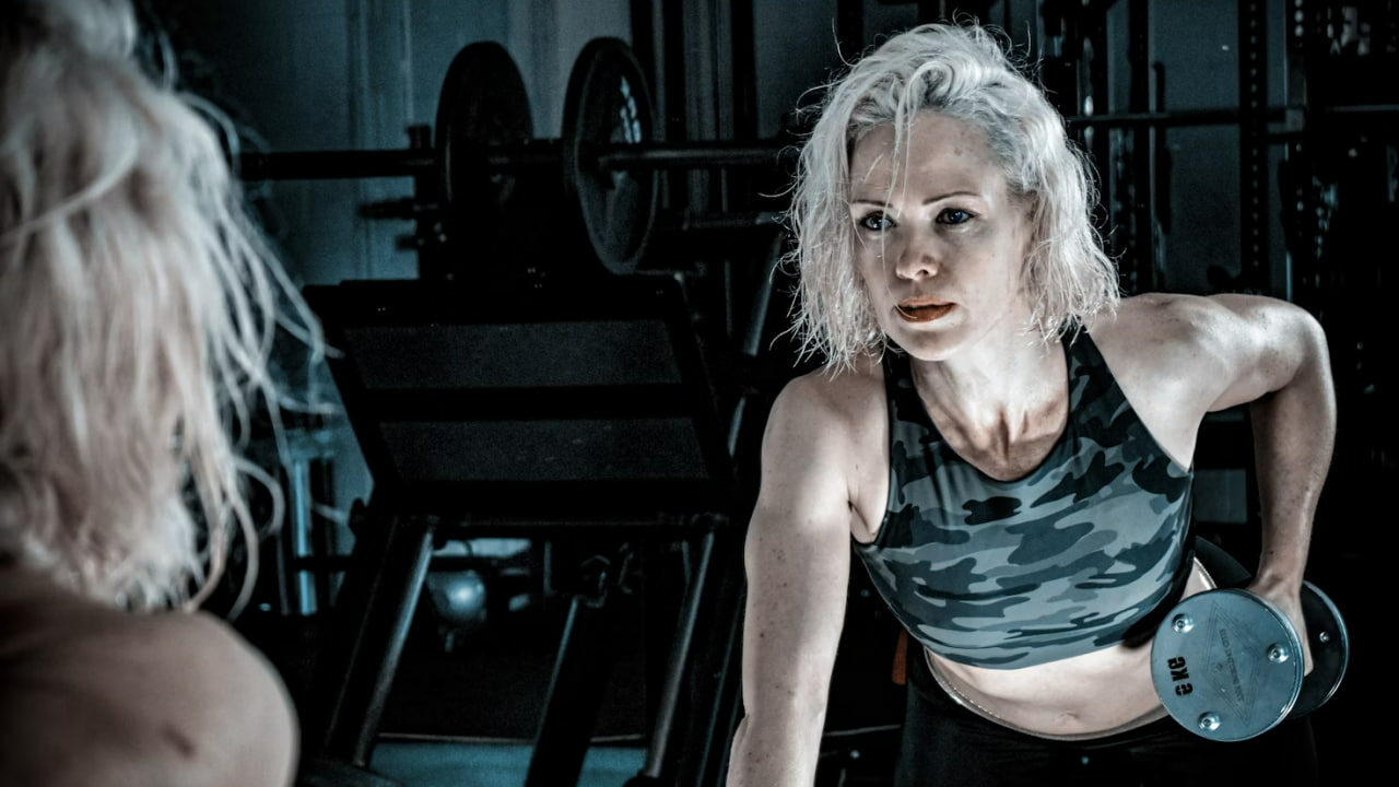 жінка, спортзал