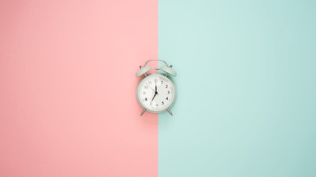 час, годинник