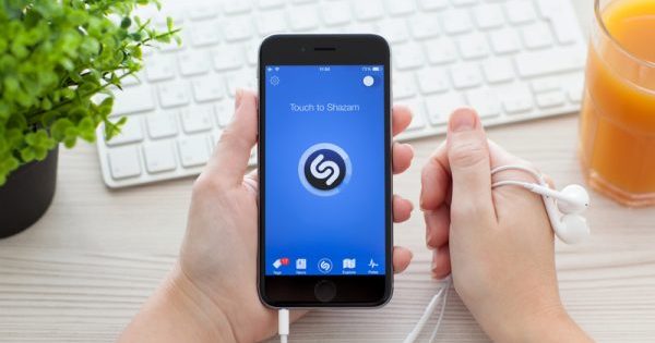 Apple купила додаток Shazam
