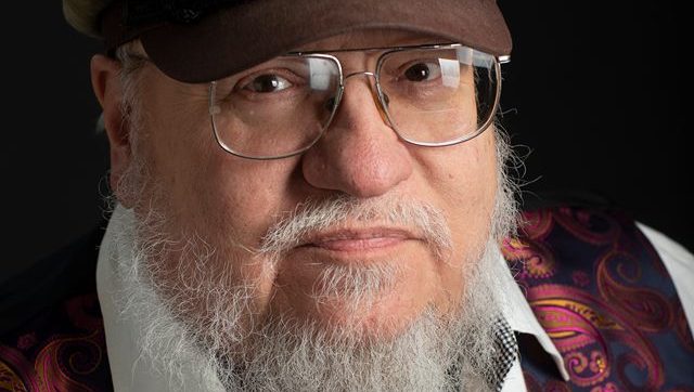 Будут различия с сериалом — Мартин о последних книгах Игры престолов