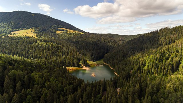Отдых на Голубых озерах 2021: места и цены