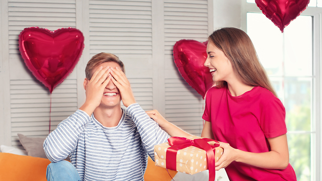 Лучший подарок на День Святого Валентина (14 февраля) 2021