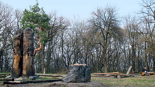 Аномальні зони України. Які секрети ховають Карпати, Громовище та Соледарське озеро